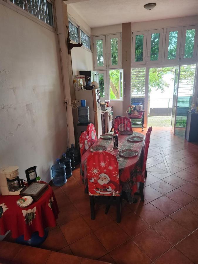 Hotel Casa De Don Francisco Флорес Екстер'єр фото