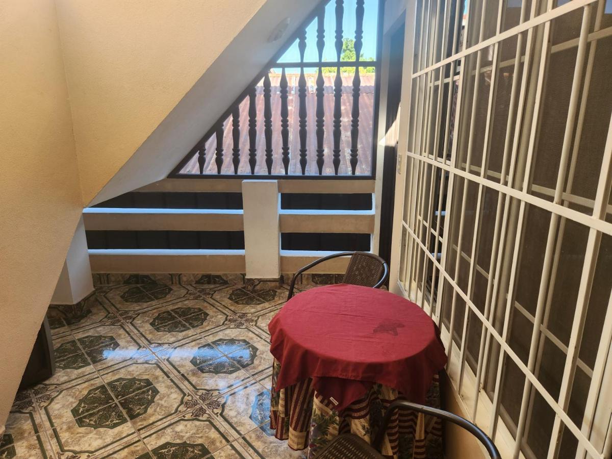 Hotel Casa De Don Francisco Флорес Екстер'єр фото